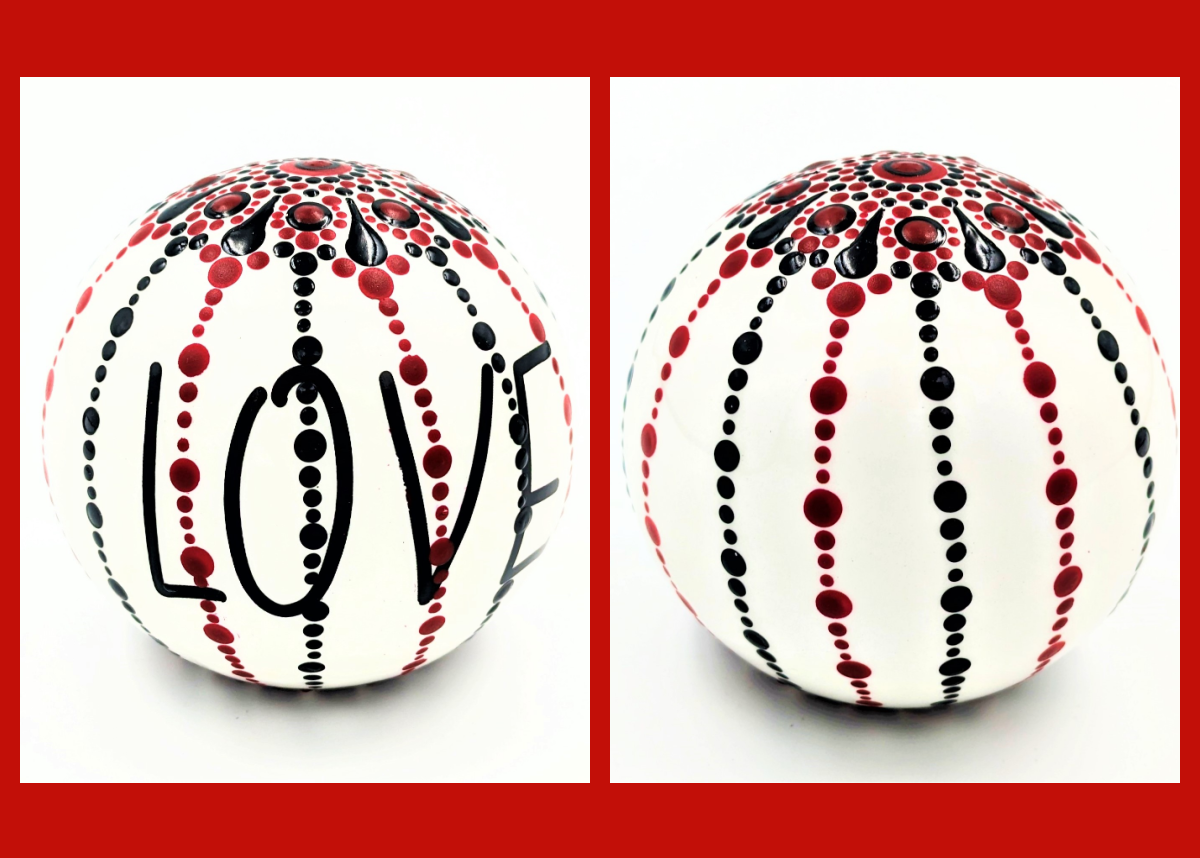 Seasonal and Accent decor